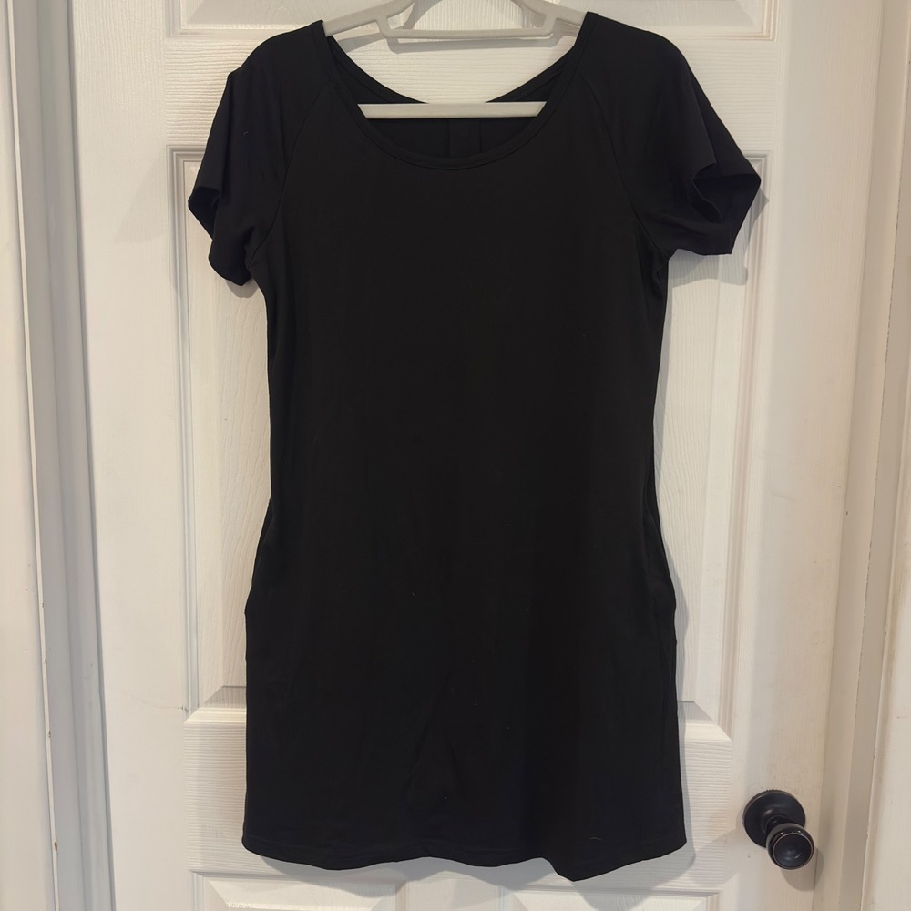 Alaster Queen Black Short Sleeve T-Shirt Mini Dress with Pockets Small NWT